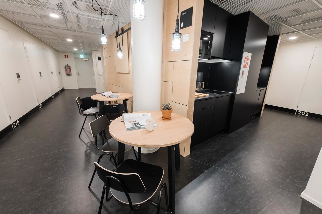 Хостелы Forenom Hostel Jyväskylä Йювяскюля-28